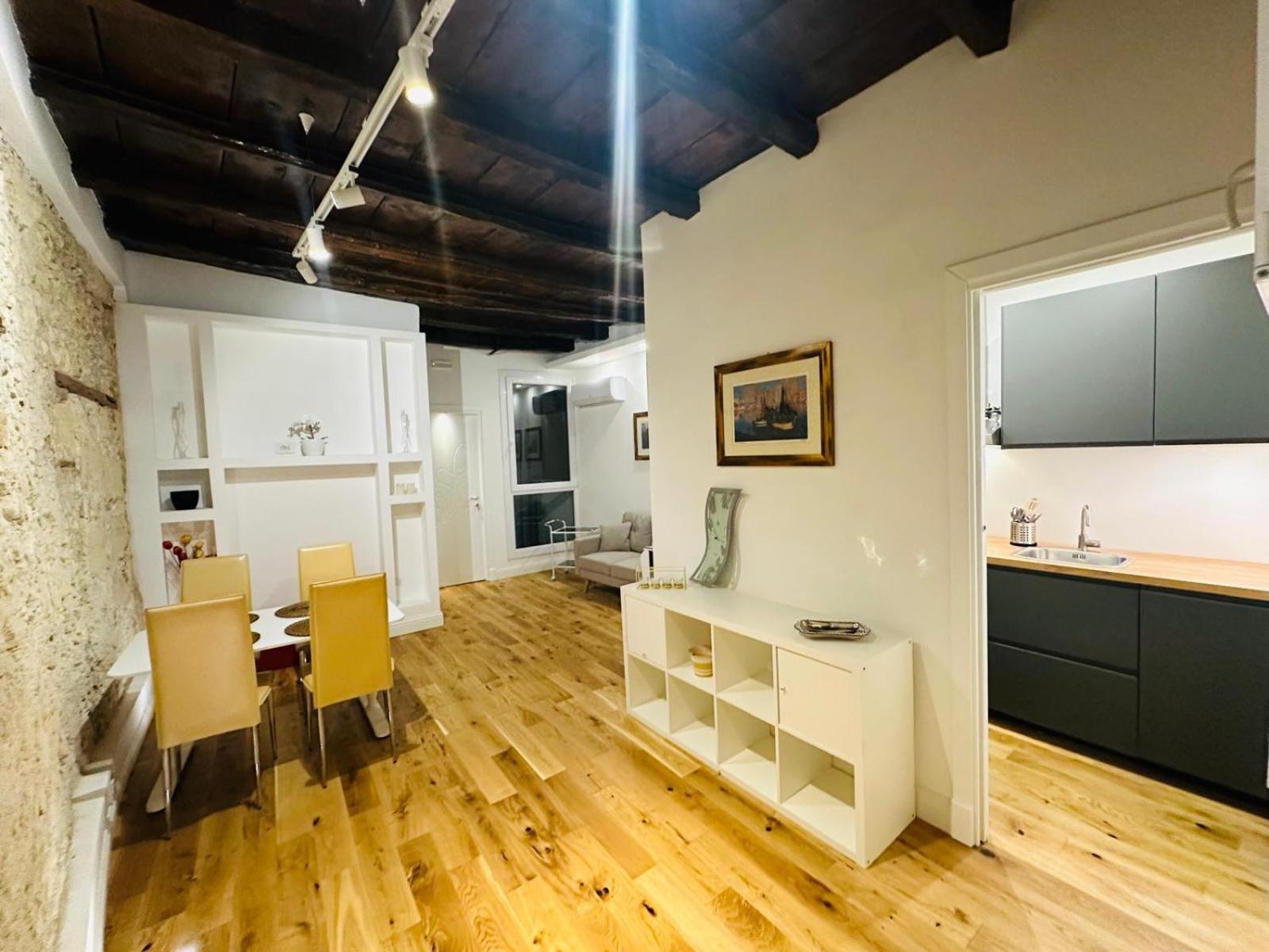 Antico Corso Charme Bed & Breakfast Cagliari Dış mekan fotoğraf